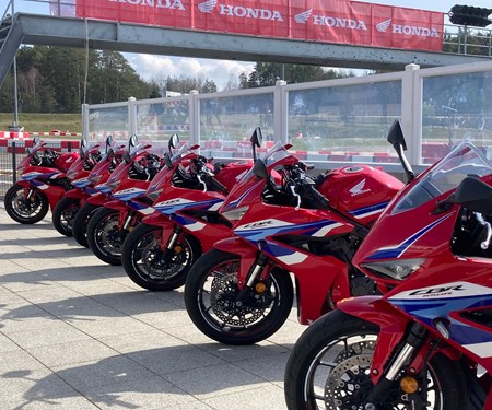 Honda Händlertagung: Honda E-Clutch und CB1000 Hornet