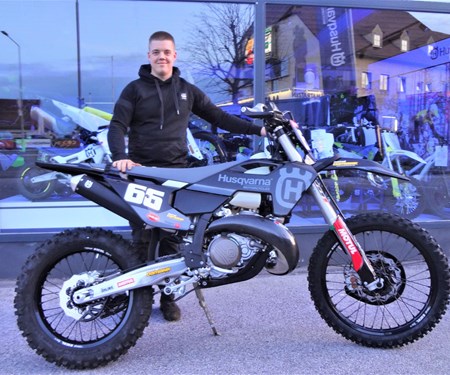 Übergabe einer Enduro-Schönheit!