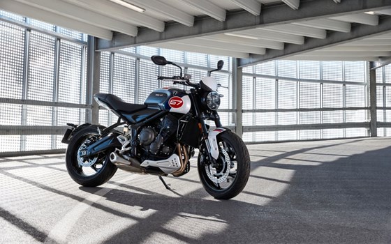 TRIUMPH Trident ltd:  „Slippery Sam“ - Bild 8