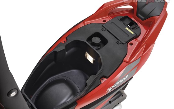 Aprilia SXR 50 | jetzt inkl gratis Anmeldung - Bild 7