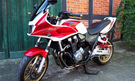 Neue Gebrauchtfahrzeuge: CB 1300, CB 500, Cygnus X 125