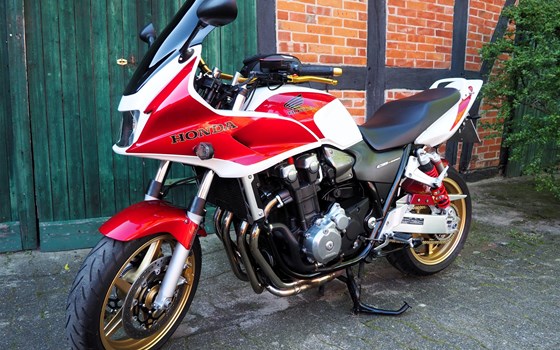 Neue Gebrauchtfahrzeuge: CB 1300, CB 500, Cygnus X 125 - Bild 1