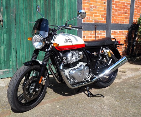 Wunderschöne Royal Enfield Interceptor 650!