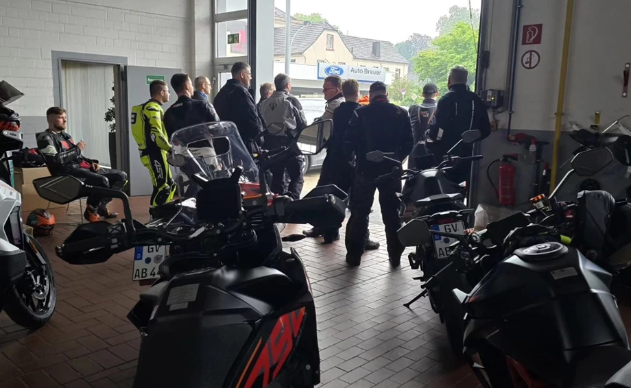 KTM Breuer & Friends auf Reisen!  Bild 4: KTM Breuer & Friends auf Reisen!