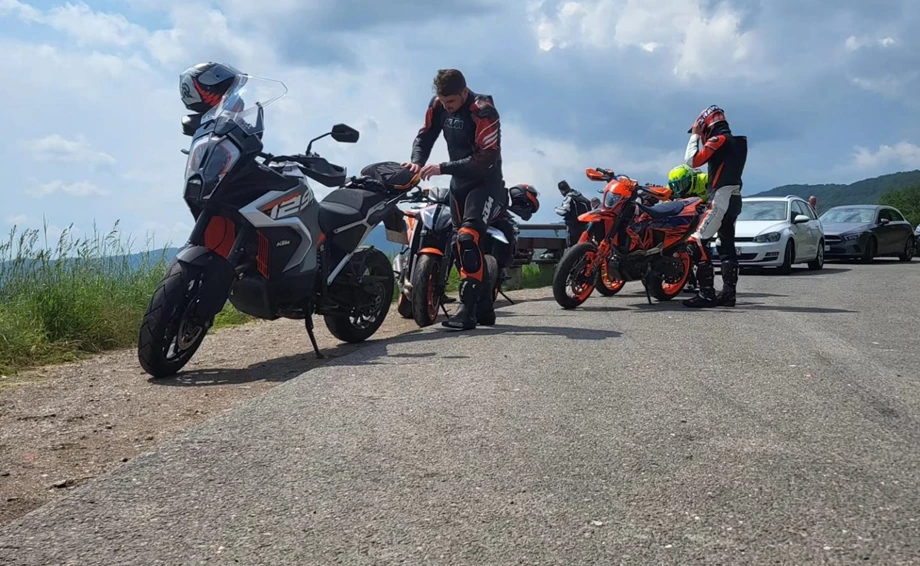 KTM Breuer & Friends auf Reisen!  Bild 8: KTM Breuer & Friends auf Reisen!