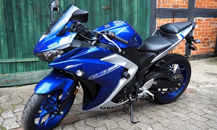 Yamaha YZF-R3- der A2-Sportler!