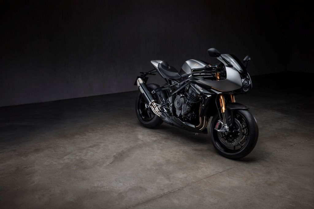 Speed Triple 1200 RR "Breitling Edition"