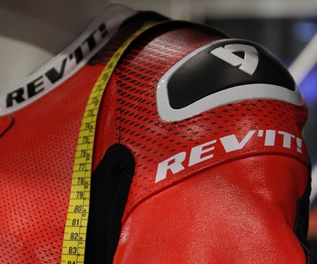 REV’IT! TAILORTECH bei XAJO