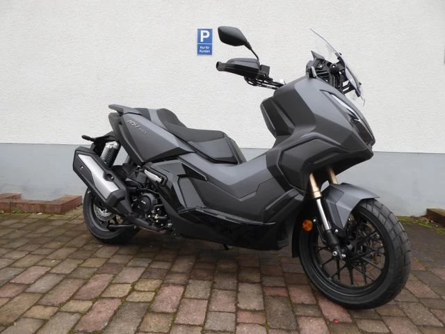 Gebrauchtfahrzeug - Honda ADV350 - 6.190€ Bild 1: Gebrauchtfahrzeug - Honda ADV350 - 6.190€