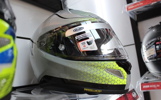 Helm-Nachschub - Bild 7