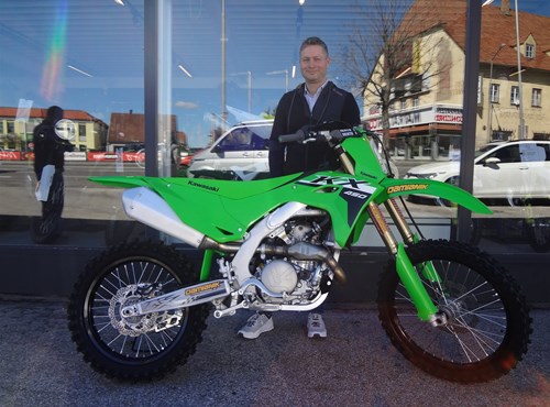 Auslieferung einer Kawasaki KX 450