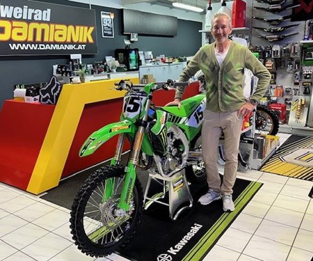 Kawasaki - Let the good times roll!