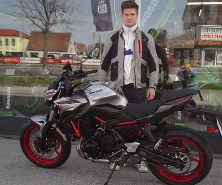 Roll out einer Kawasaki Z 650