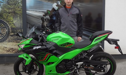 Biker rasen nicht, sie fliegen tief!