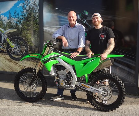 KX 250  ready für die MX Strecke!!