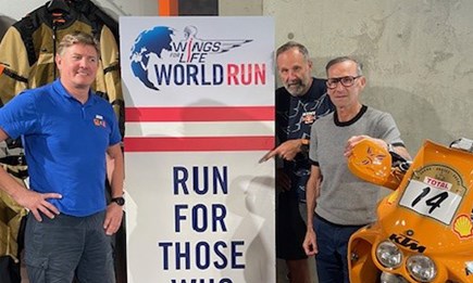 Für Wings for Life läuft Emmi Seebacher 3x um den Achensee