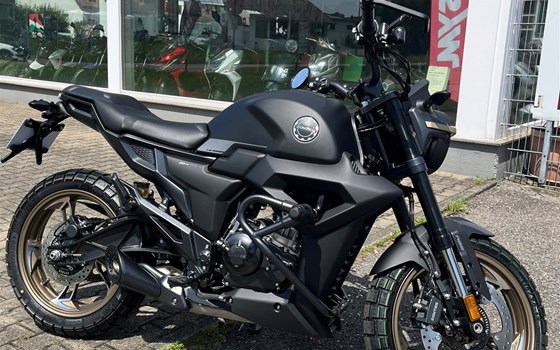 125er G1 von Zontes mit 15 PS und ABS - Bild 1