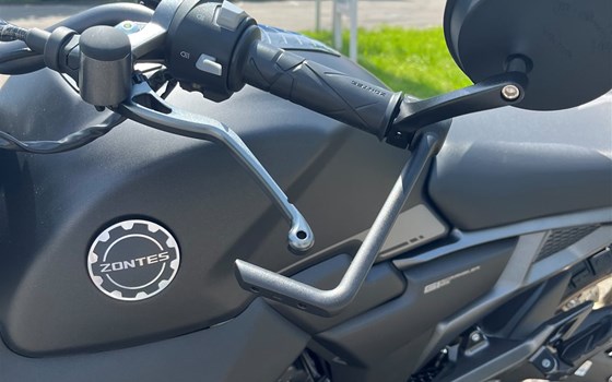 125er G1 von Zontes mit 15 PS und ABS - Bild 5