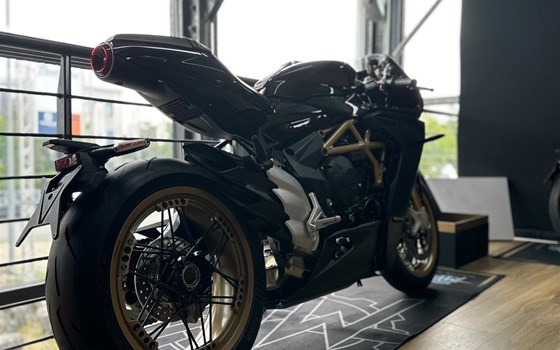 MV AGUSTA AUF LAGER - Bild 13