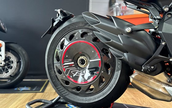 MV AGUSTA AUF LAGER - Bild 8