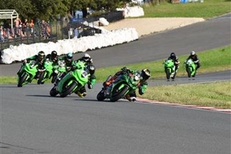 Kawasaki Ninja ZX-4RR Cup: Showdown in Most