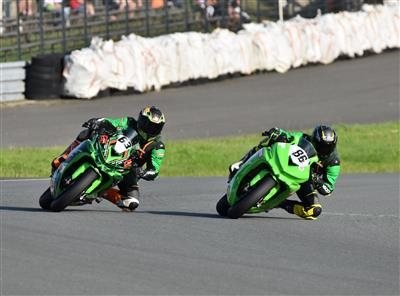 Kawasaki Ninja ZX-4RR Cup: Schleizer Dreieck