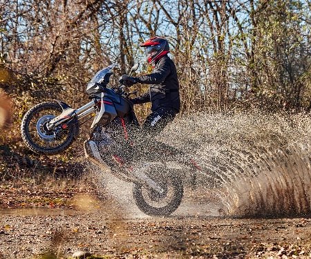 Aprilia Tuareg RANCH EXPERIENCE