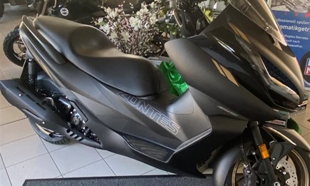 Neue Lieferung im Anflug, nur noch 2 Fahrzeuge verfügbar! Maxi Scooter 350E von Zontes