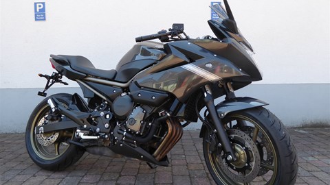 Yamaha XJ6S Diversion