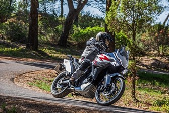 Zontes Anuncia el Lanzamiento de la Nueva Zontes 703F