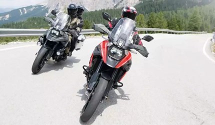 Mit Abstand am schönsten: Motorrad-Gruppenfahrten