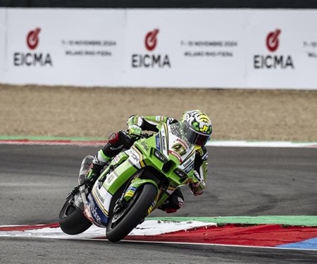 WorldSBK: Alex Lowes holt Superpole und Podium in Magny-Cours