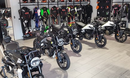 Jetzt bei uns: Husqvarna Motorcycles zum Anfassen! 