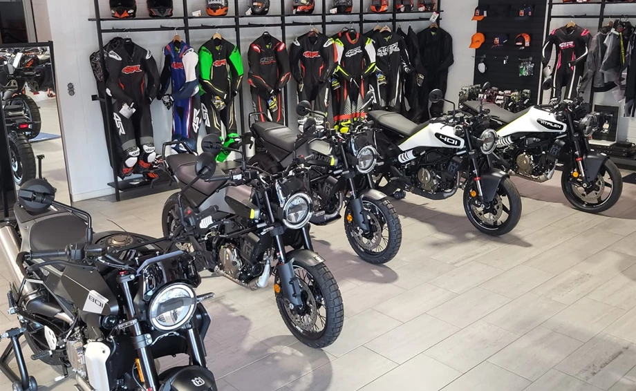 Jetzt bei uns: Husqvarna Motorcycles zum Anfassen!  Bild 1: Jetzt bei uns: Husqvarna Motorcycles zum Anfassen!