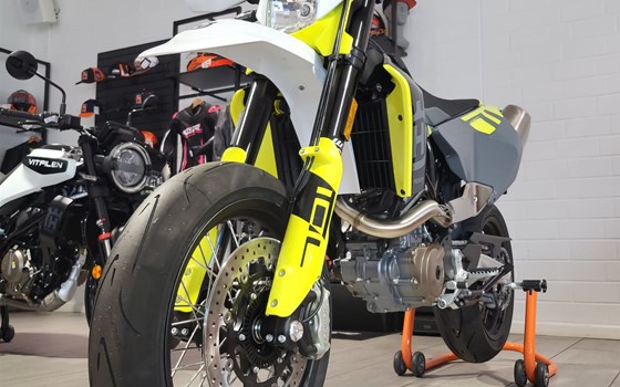 Jetzt bei uns: Husqvarna Motorcycles zum Anfassen!  - Bild 7