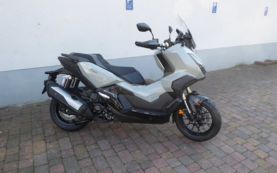 Honda ADV 350 - Bild 1
