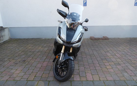 Honda ADV 350 - Bild 2