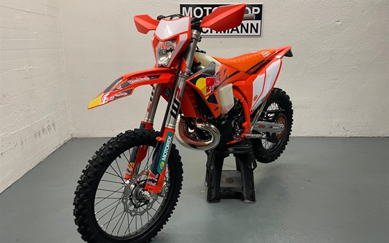 2025 KTM 300 EXC CHAMPION EDITION - Bild 3