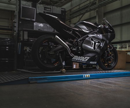 UNSER WINTER-SPEZIAL: AB 1. NOVEMBER WIEDER WINTER-RABATT AUF ALLE WERKSTATTDIENSTLEISTUNGEN