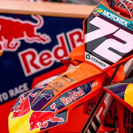 Red Bull KTM strengthen ties with Marelli for MXGP ambitions Red Bull KTM Factory Racing will narrow its sights on FIM Motocross World Championship success thanks to the support of Marell ... Weiter >>