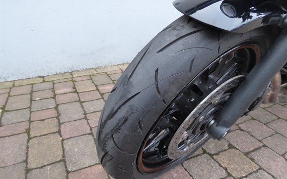 Kawasaki Z650 RS - Bild 7