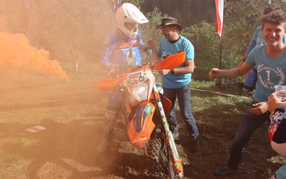 Maurice Egger vom FACTORY TEAM WALZER ist Enduro STAATSMEISTER 2024! - Bild 3