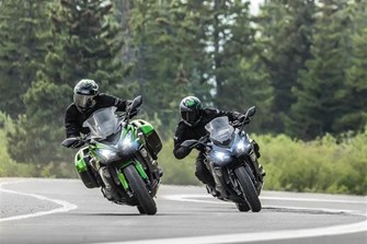 Beliebter Sporttourer grundlegend überarbeitet: Die neue Ninja 1100SX – mehr Hubraum und mehr Drehmoment