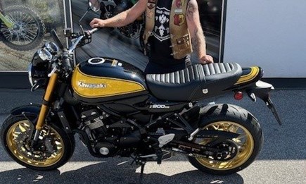 Motorradfahren ist mehr als nur ein Glücksgefühl. Es löst etwas in mir aus, das ich nicht in Worte fassen kann. 