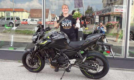 Ja, ich bin eine Frau und ja, ich fahre Motorrad!