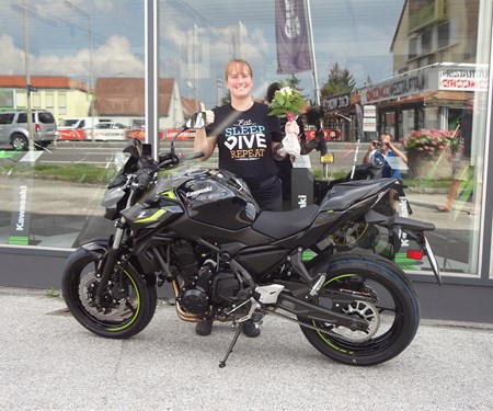 Ja, ich bin eine Frau und ja, ich fahre Motorrad!