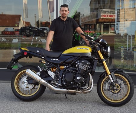 Freiheit beginnt, wenn der Helm aufgesetzt wird.