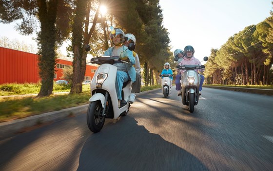 Honda gibt den Österreich Marktstart für das erste elektrische Zweirad der Marke in Europa, den EM1 e:, bekannt - Bild 4