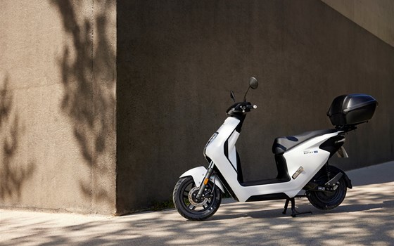Honda gibt den Österreich Marktstart für das erste elektrische Zweirad der Marke in Europa, den EM1 e:, bekannt - Bild 6
