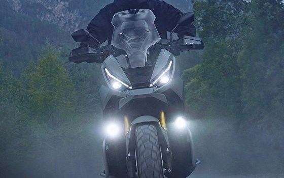 2025 HONDA X-ADV - Bild 15